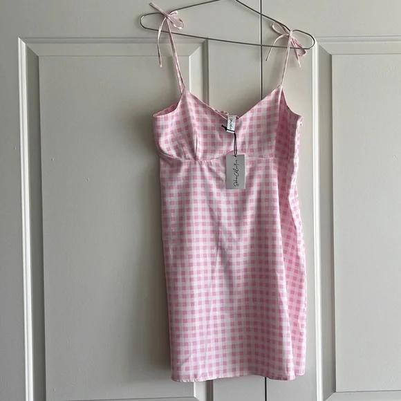strapless open back dress Mommy and Me Barbiecore Gingham Costume Dress with Necklace